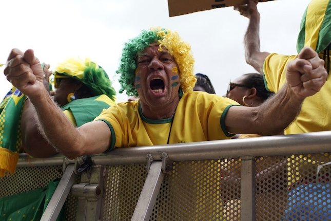 Foto: Selebrasi Pendukung Brasil Usai Sikat Korea Selatan, Maju ke Perempat Final Piala Dunia 2022
