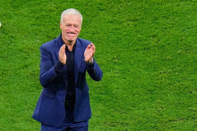 5. Sentuhan Didier Deschamps