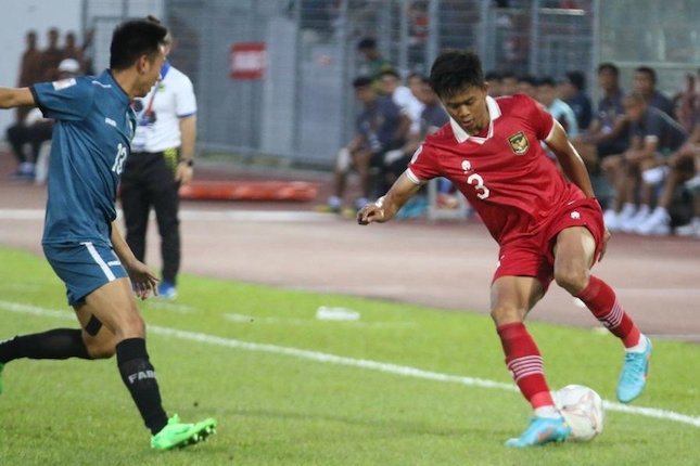 Striker Tajam dan Sayap-sayap Mematikan