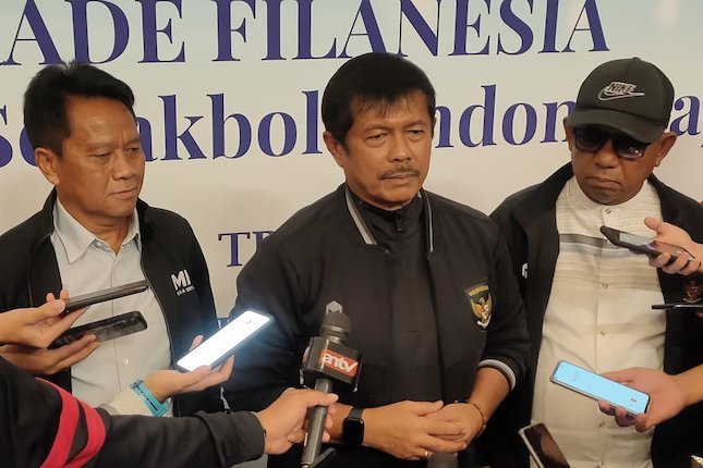 Difasilitasi Indra Sjafri, Persija Gelar Pertemuan dengan Tangan Kanan Shin Tae-yong di Timnas Indonesia, Ini Hasilnya Difasilitasi Indra Sjafri, Persija Gelar Pertemuan dengan Tangan Kanan Shin Tae-yong di Timnas Indonesia, Ini Hasilnya