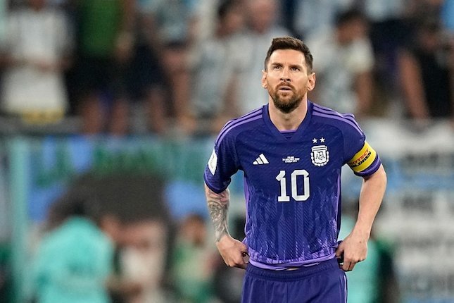 Penalti Ditepis Wojciech Szczesny, Lionel Messi Marah Penalti Ditepis Wojciech Szczesny, Lionel Messi Marah