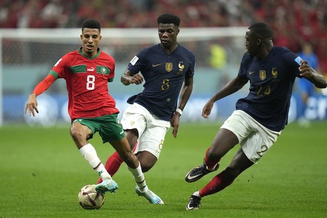 Azzedine Ounahi dan Sofyan Amrabat, Dua Bintang Maroko yang Melesat di Piala Dunia 2022