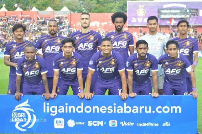 Persik Tetap Juru Kunci