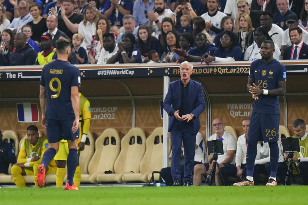 Bos Prancis Sampaikan Rasa Terima Kasih Pada Fans Setelah Sampai Di Paris