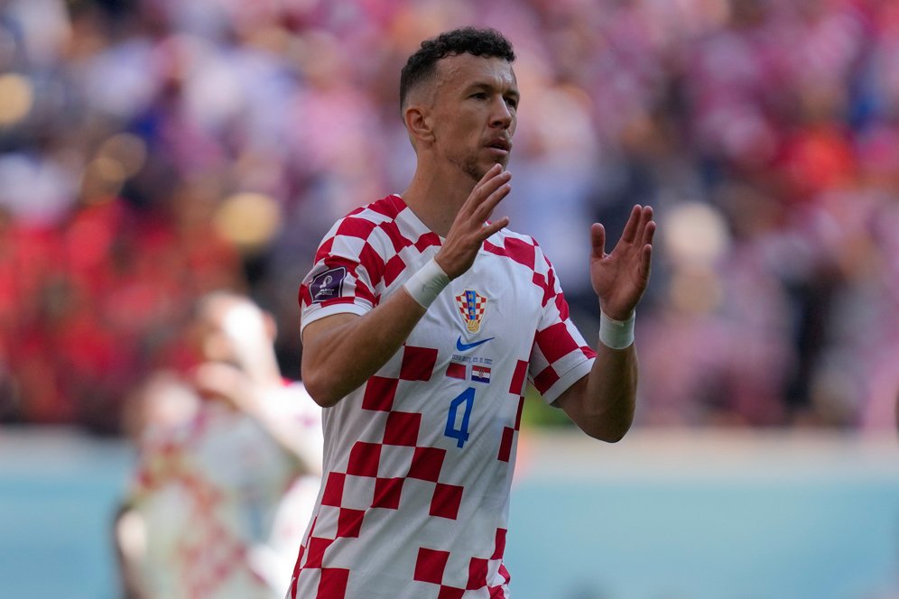 Kembali ke Hajduk Split, Gaji Ivan Perisic Cuma Rp17 Ribu Per Bulan Kembali ke Hajduk Split, Gaji Ivan Perisic Cuma Rp17 Ribu Per Bulan