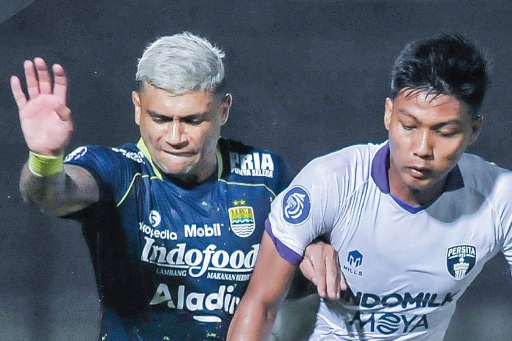 Hasil BRI Liga 1 2022/2023 Persib Bandung vs Persita Tangerang: Skor 1-0