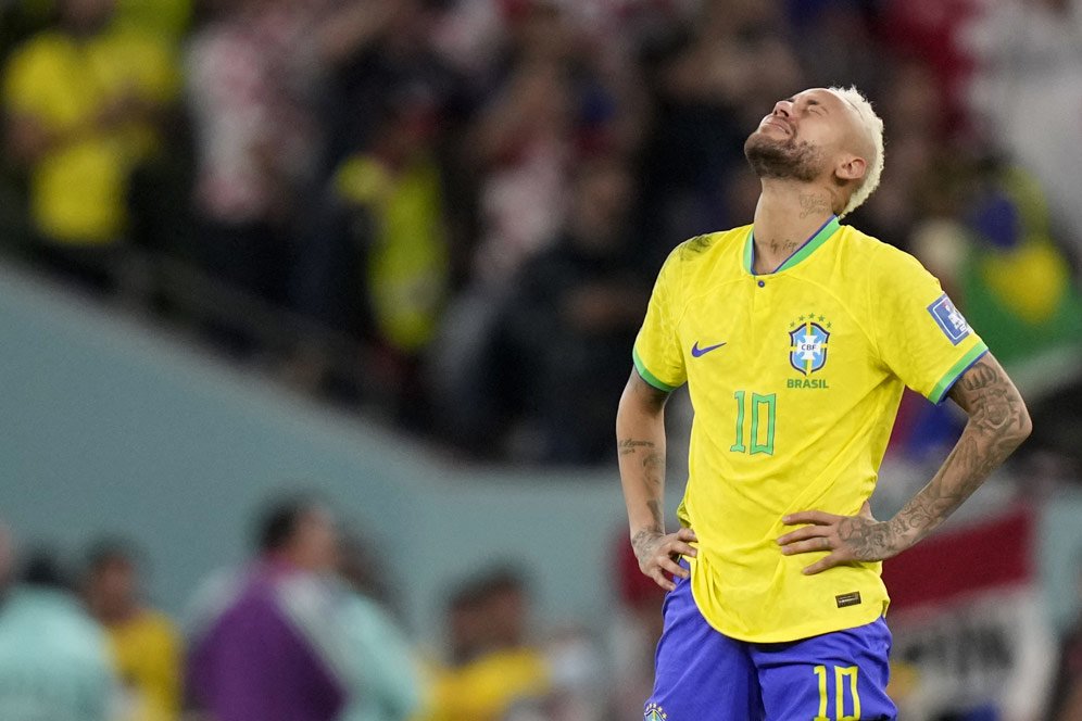 Pahit! Neymar Samai Rekor Gol Pele, tetapi Brasil Tersingkir