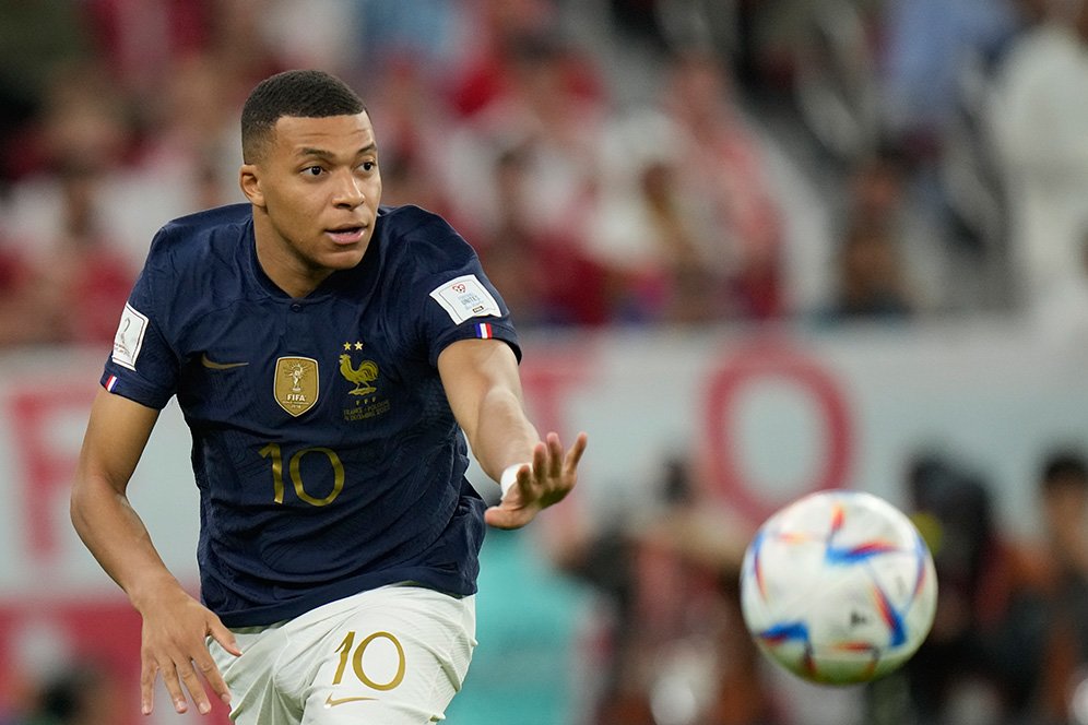 Kylian Mbappe Sembunyikan Merek Bir, Ikut Aksi Tolak Kampanye Alkohol di Piala Dunia 2022?