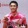 Video: Bikin Terharu, Jonatan Christie Peluk Chico Aura Dwi Wardoyo usai Juarai Indonesia Masters 20