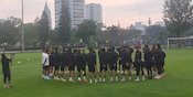 Latihan Timnas Indonesia Jelang Lawan Vietnam Diganggu Hujan Deras yang Mengguyur Jakarta