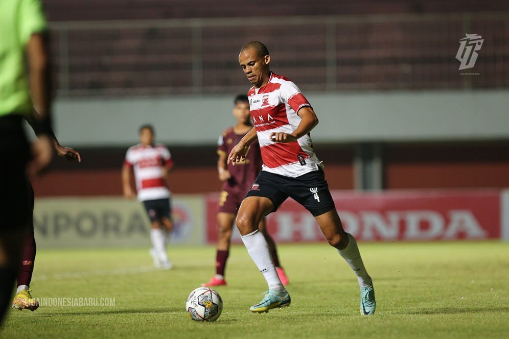 Madura United vs Persebaya, Tekad Cleberson Raih Kemenangan di Kandang