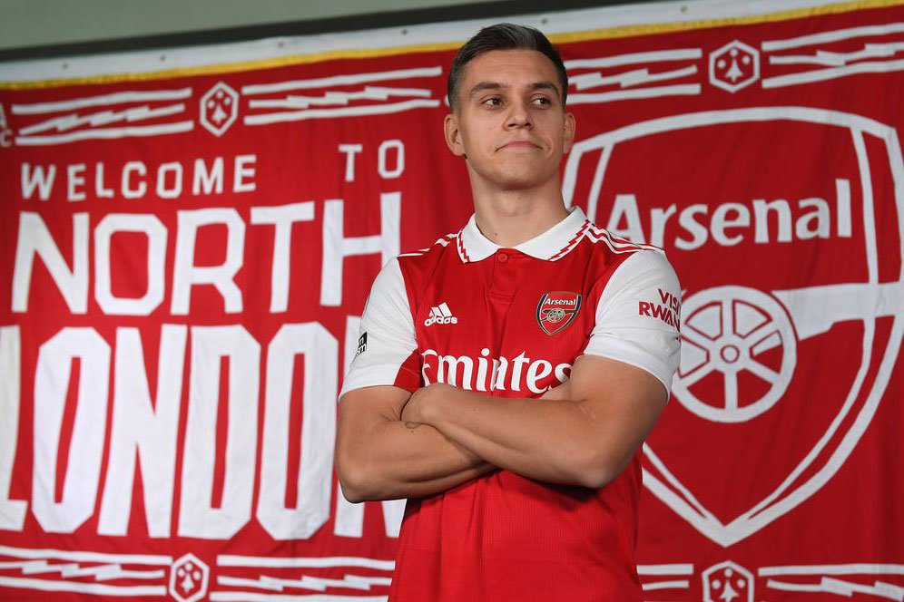 RESMI! Arsenal Amankan Jasa Leandro Trossard untuk Empat Tahun ke Depan