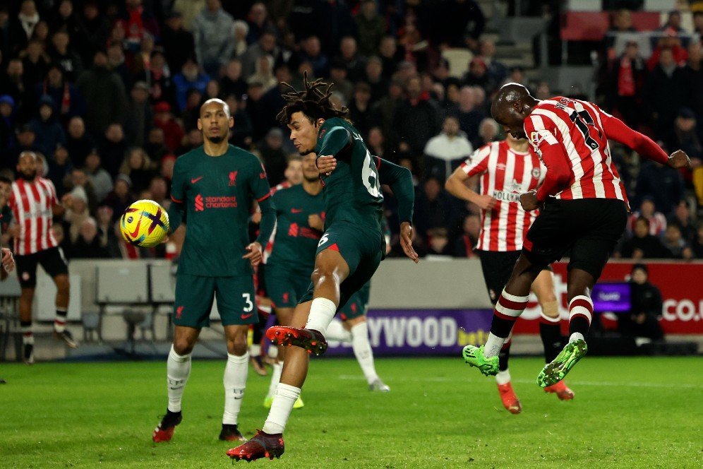 5 Pelajaran dari Laga Brentford vs Liverpool: Gelandang Baru Harga Mati