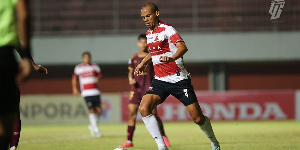 Madura United Tak Perpanjang Kontrak Cleberson - Bola.net
