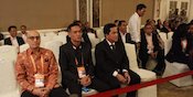 Menolak Diistimewakan, Erick Thohir Pilih Duduk bareng Calon Exco PSSI ketimbang di Deretan VVIP Menolak Diistimewakan, Erick Thohir Pilih Duduk bareng Calon Exco PSSI ketimbang di Deretan VVIP