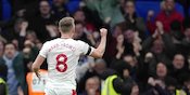 Diincar Manchester United, James Ward-Prowse Belum Mau Bicara Pindah Klub