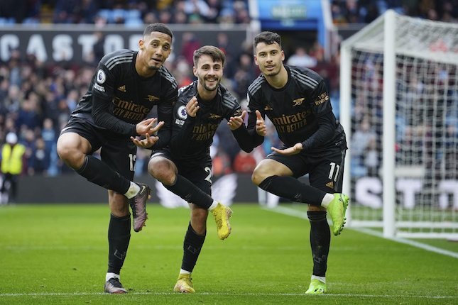 Hasil Aston Villa vs Arsenal: Skor 2-4