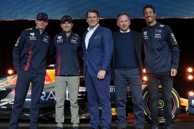 Ford Resmi Comeback ke Formula 1 pada 2026 Bareng Red Bull Racing Ford Resmi Comeback ke Formula 1 pada 2026 Bareng Red Bull Racing