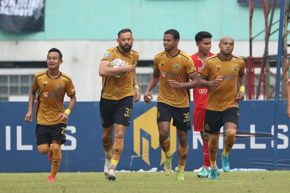 Mantan Rekan Darwin Nunez Nih! Yuk Tonton Cuplikan 2 Gol Indah Matias Mier ke Gawang Borneo FC