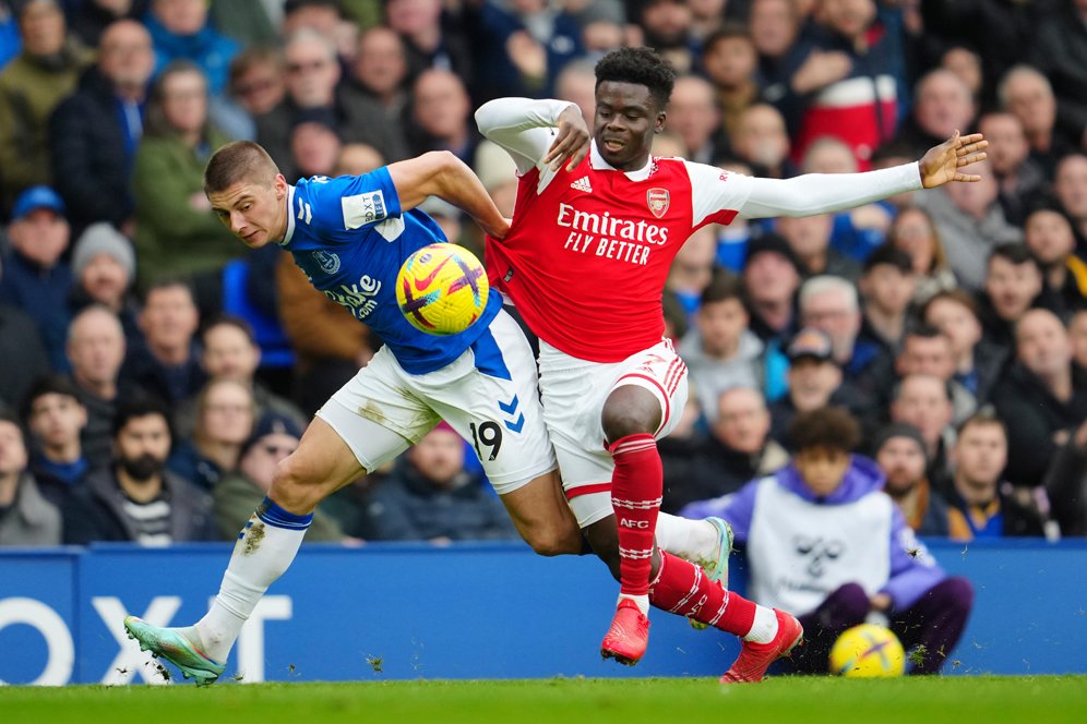 Aksi Bukayo Saka Saat Berhadapan dengan Everton