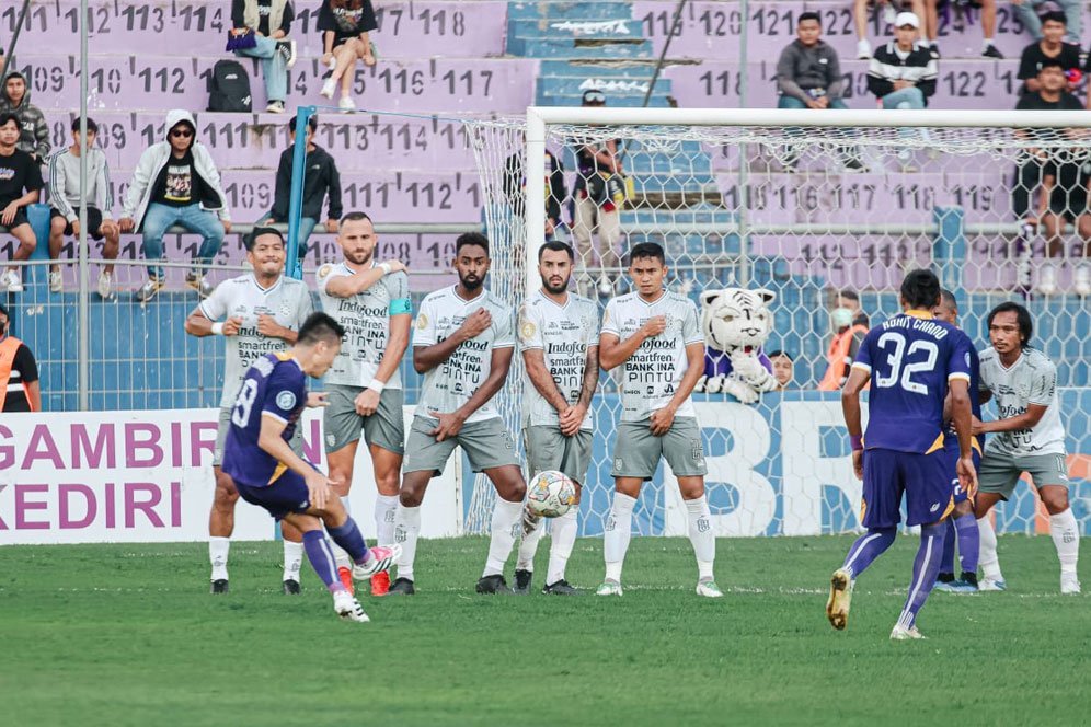 Sengit! Tonton Gol Menit 90+3 yang Selamatkan Bali United dari Kekalahan Lawan Persik Kediri