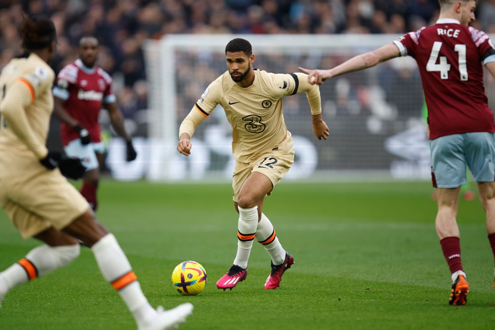 Setelah Kamada, Loftus-Cheek Juga Akan Gabung Milan?