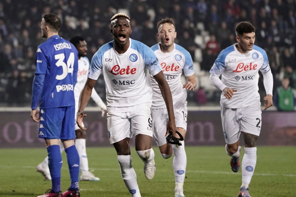 Napoli Menang Lagi, Victor Osimhen Kembali Cetak Gol, Unggul 18 Poin di Puncak Klasemen Serie A