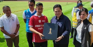 Wapres Gibran Tinjau Program Cek Kesehatan dan Imunisasi Siswa di Salatiga Wapres Gibran Tinjau Program Cek Kesehatan dan Imunisasi Siswa di Salatiga