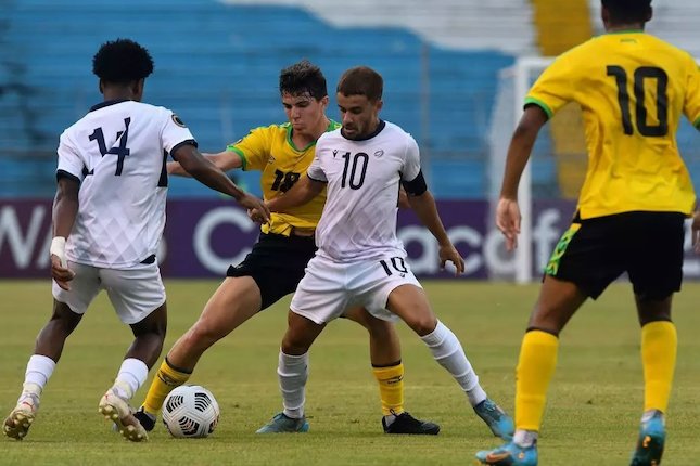 Pemain Bintang: Edison Azcona