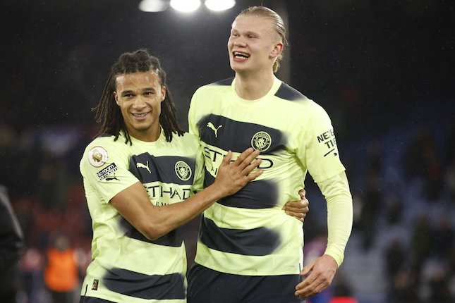 Man City Tanpa Nathan Ake