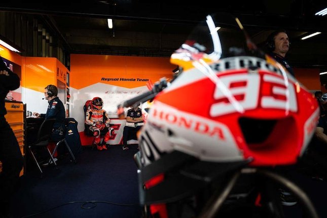 Repsol Honda Naik Banding atas Keputusan FIM Stewards