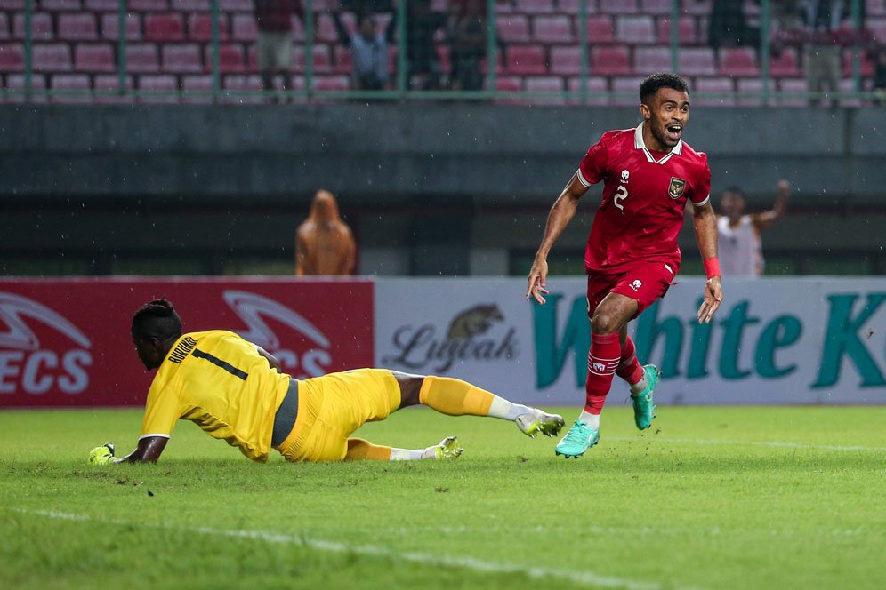 Timnas Indonesia vs Burundi: Gol Cantik Yakob Sayuri yang Disambut Tepuk Tangan Shin Tae-yong