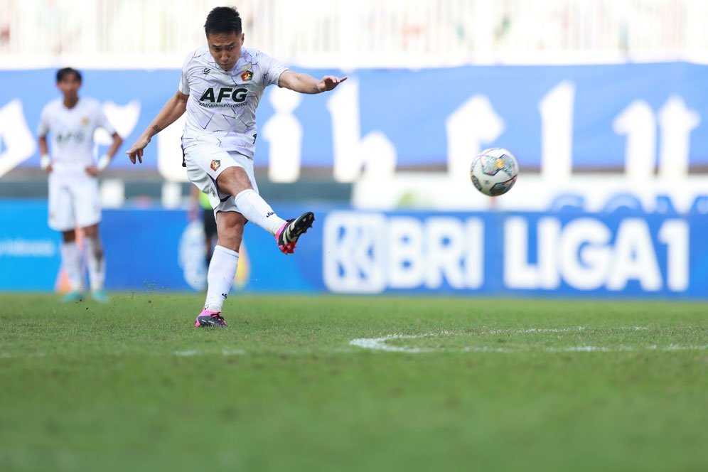 Persik Kediri dengan Kekuatan Jersey Warna Putih dan Doa: Menang 6 Laga Beruntun!