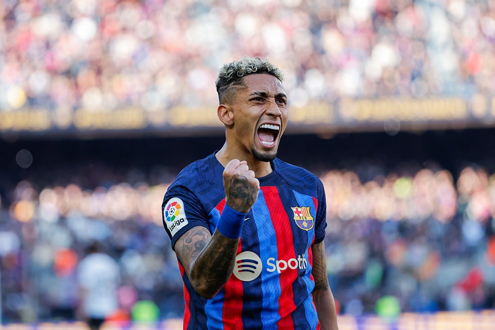Wow! Newcastle United Coba Goda Raphinha dengan Tawaran Fantastis Agar Cabut dari Barcelona Wow! Newcastle United Coba Goda Raphinha dengan Tawaran Fantastis Agar Cabut dari Barcelona