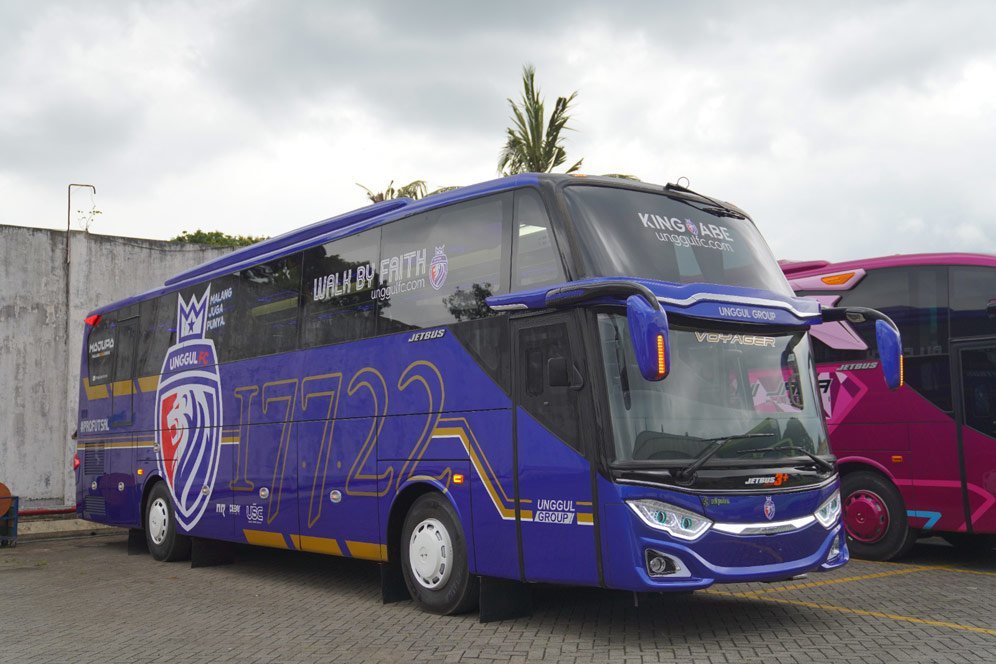 Unggul FC Luncurkan King Abe, Bus Mewah bagi Tim