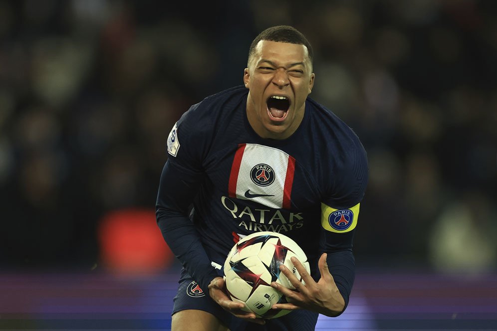 Rio Ferdinand Ingin Kylian Mbappe Naik Level: Datang ke Manchester United