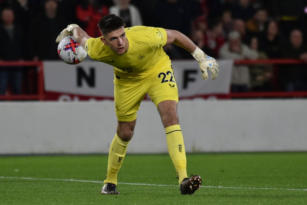 6 Kiper yang Bisa Menggantikan Nick Pope di Newcastle, De Gea Bisa Jadi Solusi! 6 Kiper yang Bisa Menggantikan Nick Pope di Newcastle, De Gea Bisa Jadi Solusi!