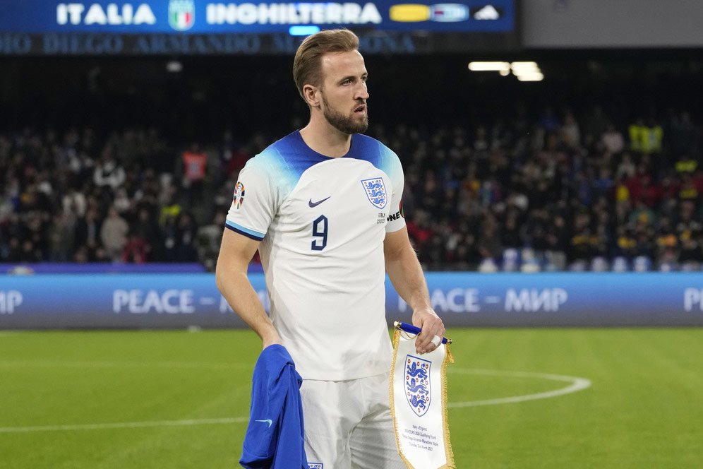 Harapan Jadi Kenyataan, Wayne Rooney Ucapkan Selamat Pada Harry Kane