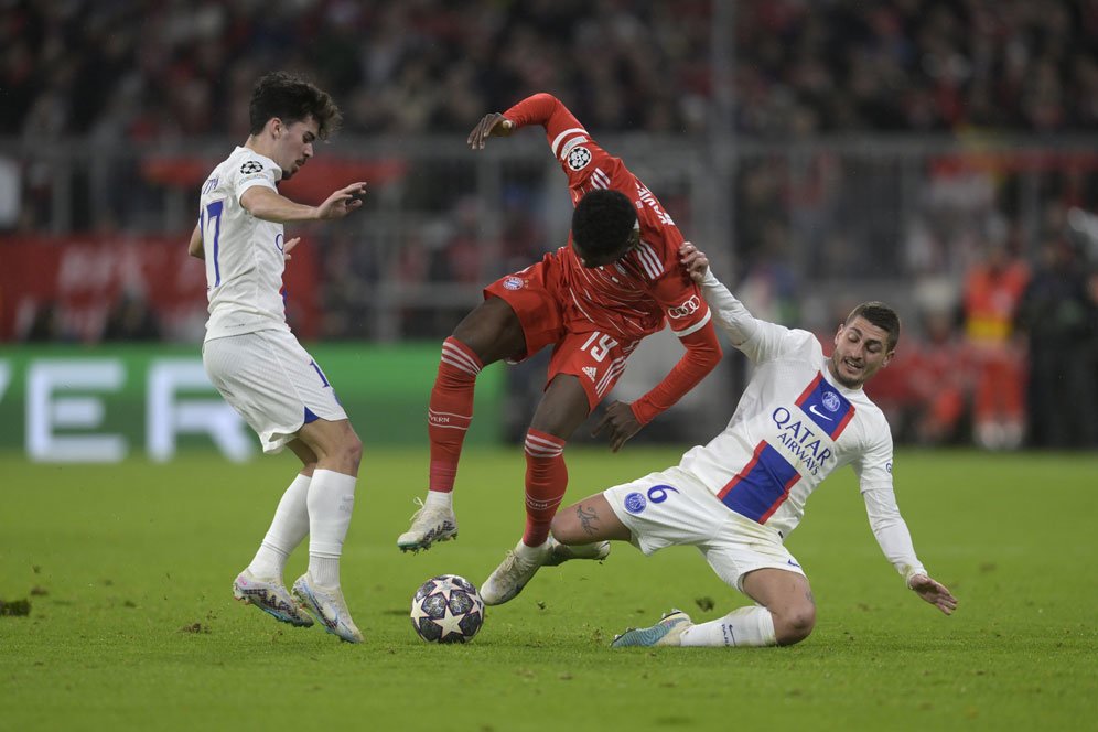 Diincar Real Madrid, Alphonso Davies Diindikasikan Bisa Cabut dari Bayern Munchen