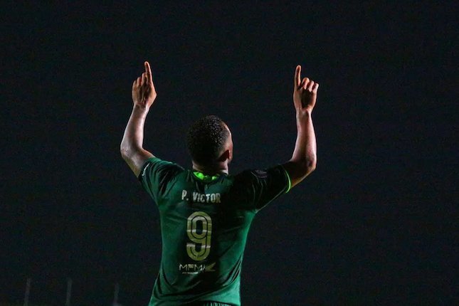 Waspadai Dua Pemain Persebaya