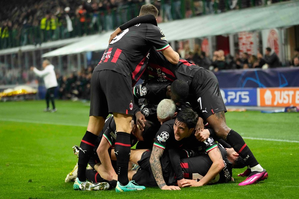 Grande Partita! Saksikan Gol Ismael Bennacer Bawa AC Milan Tumbangkan Napoli di Liga Champions