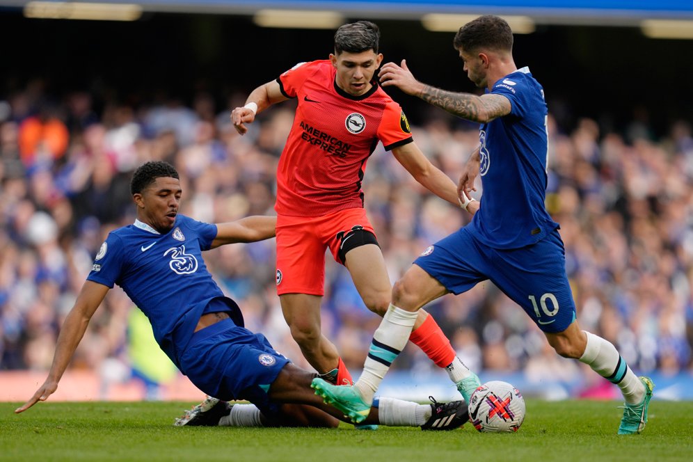 Gol Roket Julio Enciso dan Kekalahan Chelsea dari Brighton di Stamford Bridge