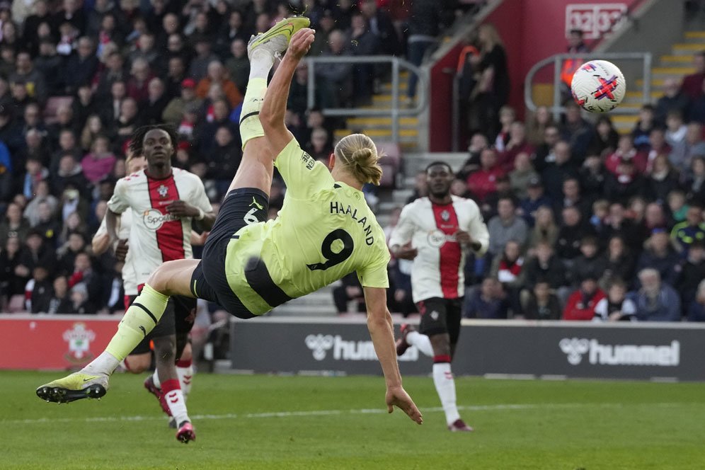 Tonton Lagi Gol Spektakuler Erling Haaland yang Bawa Man City Lumat Southampton