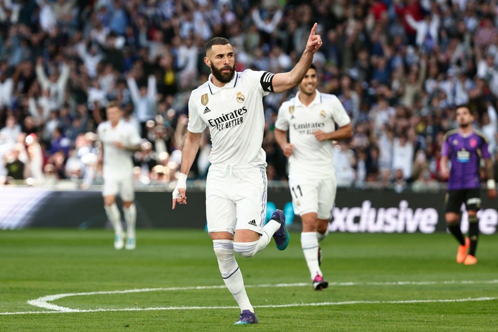 Karim Benzema, Dua Laga Beruntun Hattrick!