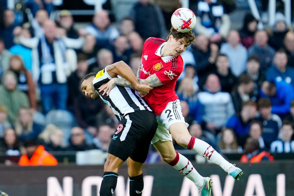 Takluk dari Newcastle, Manchester United Lebih Pilih Panaskan Persaingan Empat Besar daripada Persaingan Juara