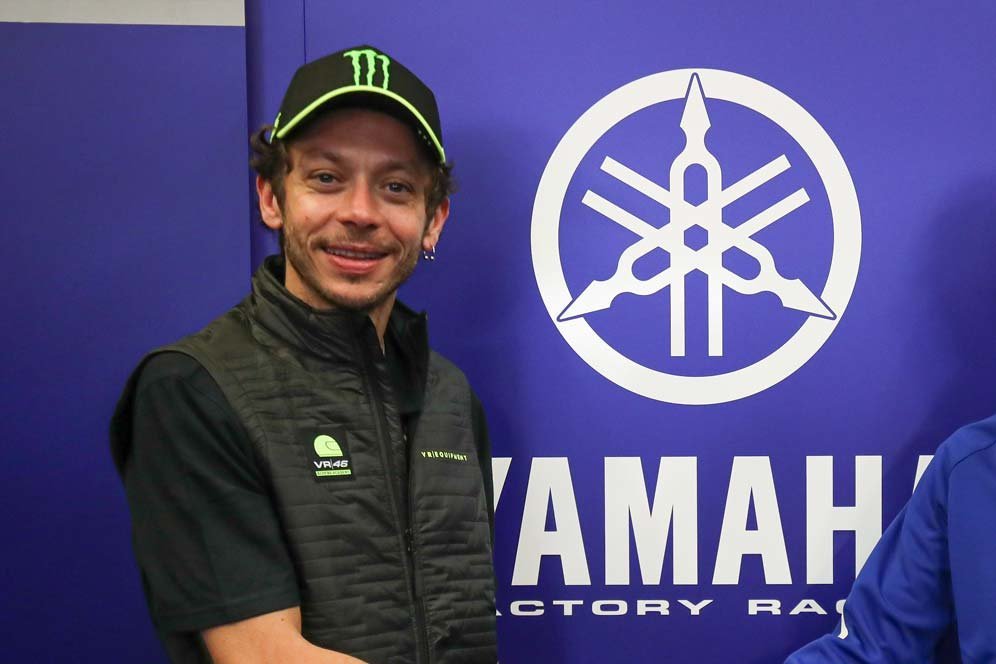 Valentino Rossi Sepakat Pindahkan Skuadnya ke Yamaha di MotoGP 2025-2026?