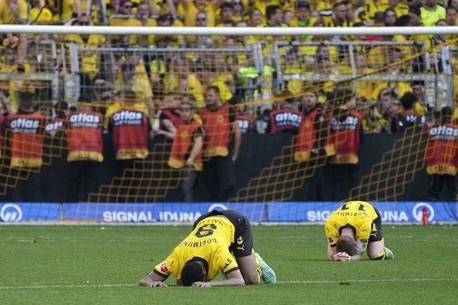 Air Mata Terakhir Bellingham di Signal Iduna Park