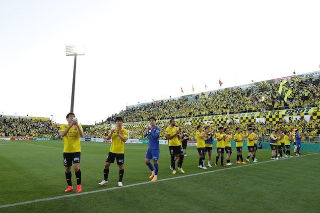 2011 (Kashiwa Reysol - Peringkat 4)