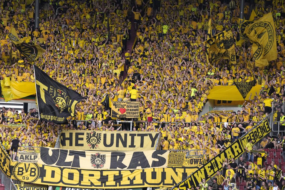 Salam Perpisahan Hangat Jude Bellingham untuk The Yellow Wall