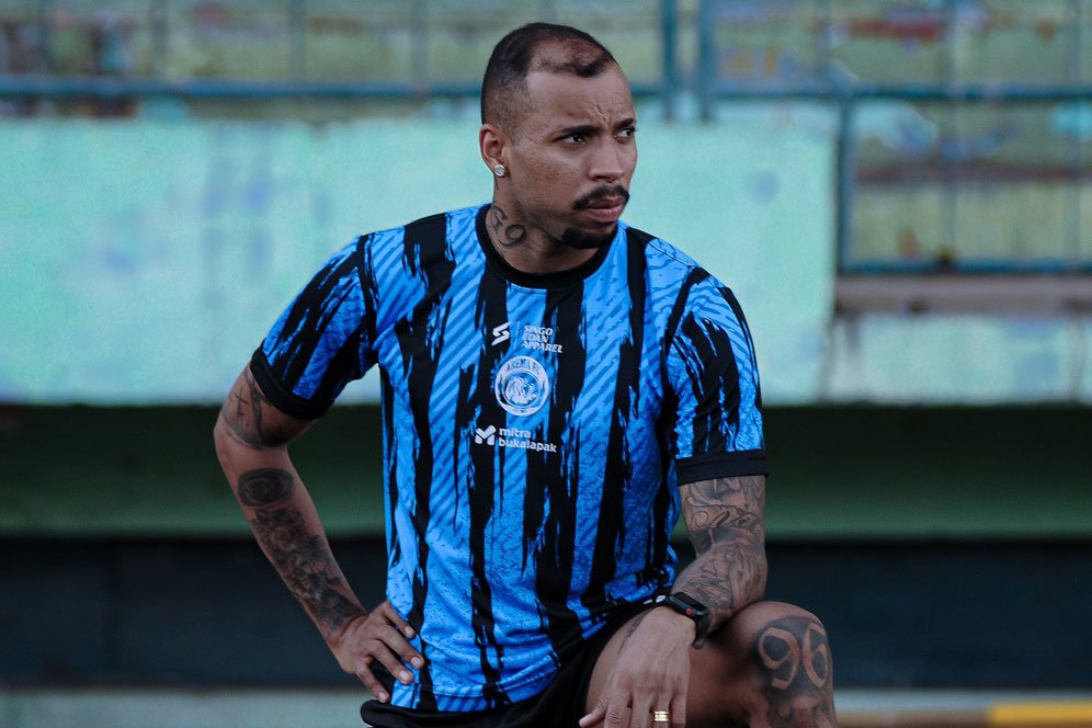 Arema FC Resmi Daratkan Penyerang Asal Brasil